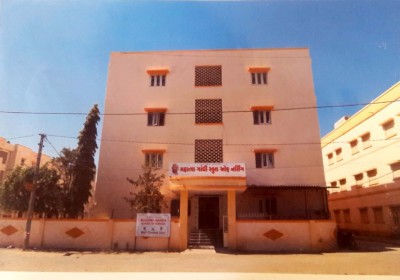 Mahatma Gandhi School College of Nursing