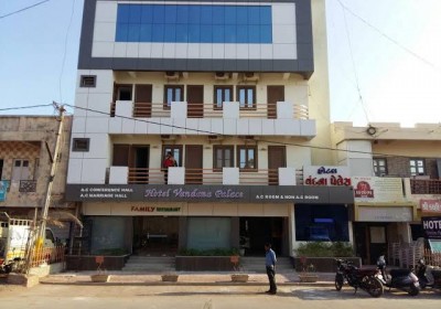 HOTEL VANDANA PALACE