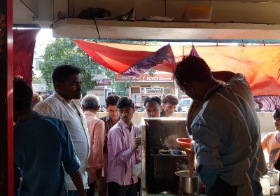 JON TEA AND LAXMI TEA CENTER
