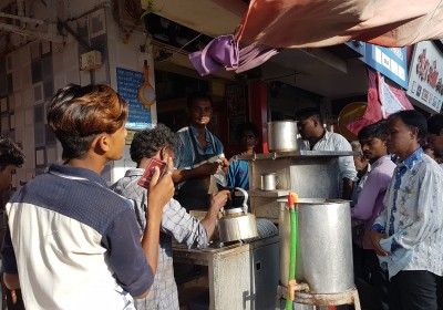 JON TEA AND LAXMI TEA CENTER