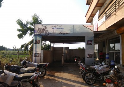 Ekta Automobiles