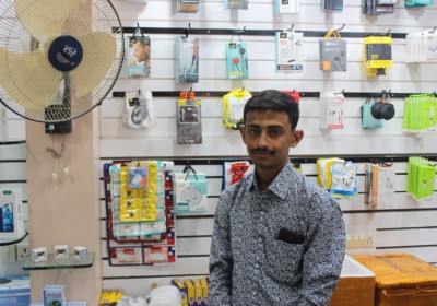 DAKSH MOBILE ZONE