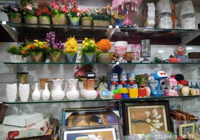 Parshva Super Market