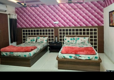 Vrindavan Hotel