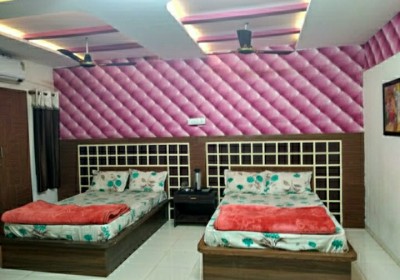 Vrindavan Hotel