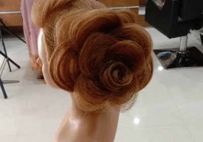 NAMAN BEAUTY PARLOUR