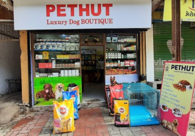 PETHUT Luxury Dog Boutique